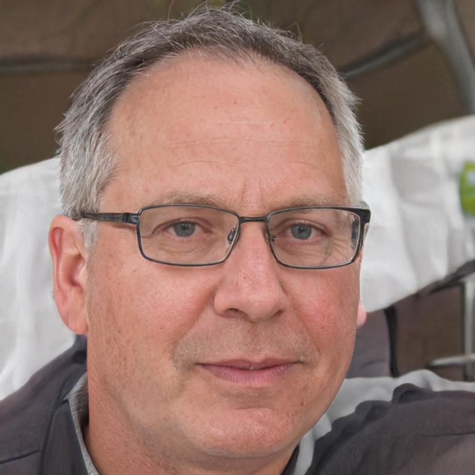 Portret Michała Kowalewskiego, specjalisty pracy socjalnej