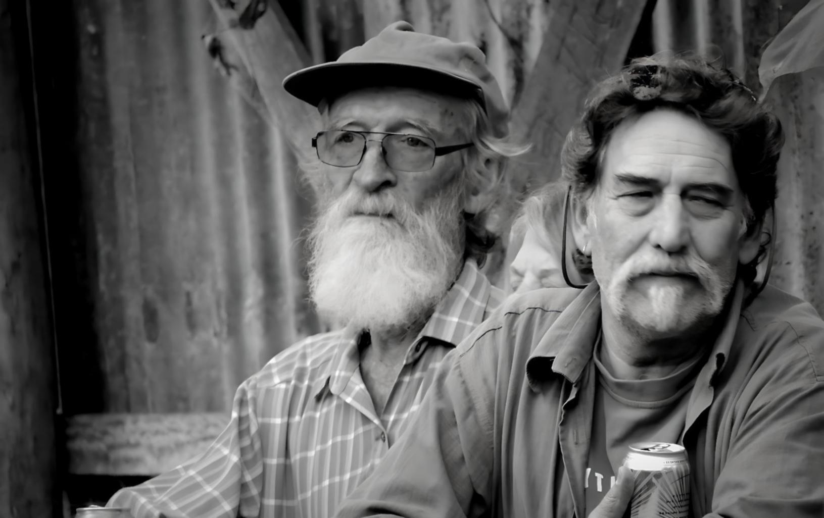 Grupa specjalistów pracy socjalnej podczas warsztatu praktycznego